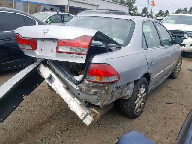 1HGCF86611A096353 - 2001 HONDA ACCORD VAL SILVER photo 4