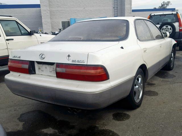 JT8GK13T6S0099980 - 1995 LEXUS ES 300 WHITE photo 4