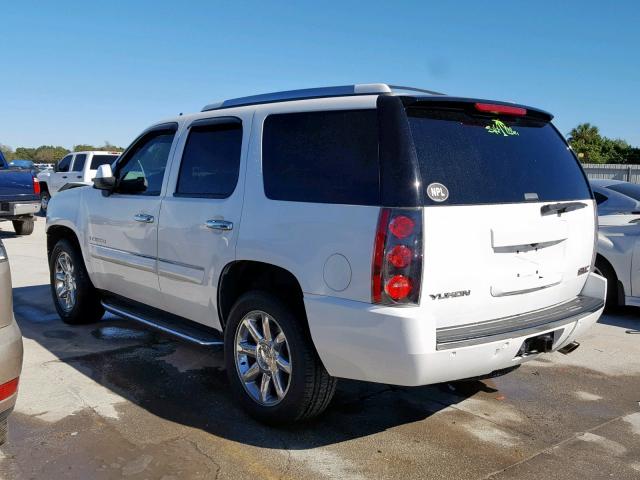 1GKFK638X8J180722 - 2008 GMC YUKON DENA WHITE photo 3