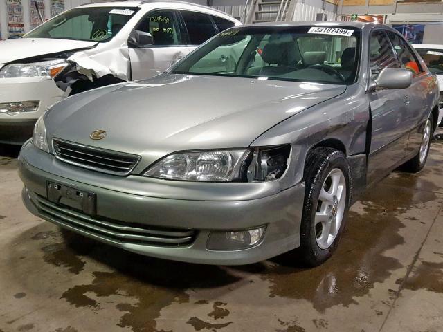 JT8BF28G9Y5082909 - 2000 LEXUS ES 300 GRAY photo 2