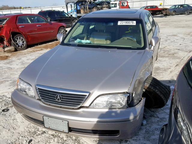 JH4KA965XWC007282 - 1998 ACURA 3.5RL SILVER photo 2