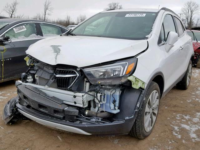 KL4CJASB0HB009726 - 2017 BUICK ENCORE PRE WHITE photo 2