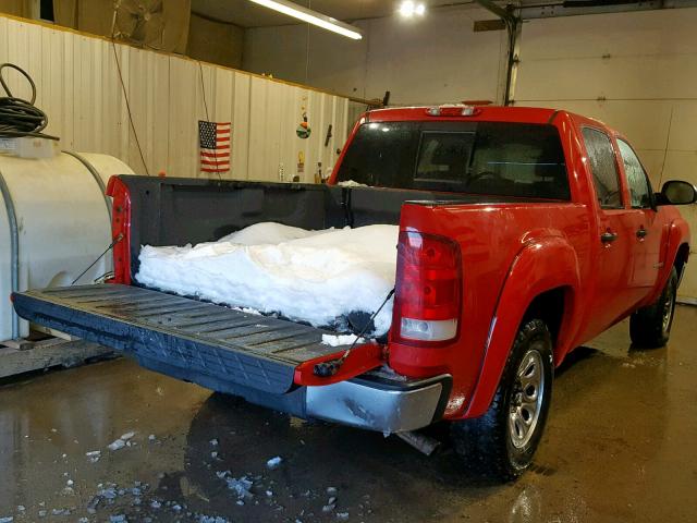 2GTEK13M071597380 - 2007 GMC NEW SIERRA RED photo 4