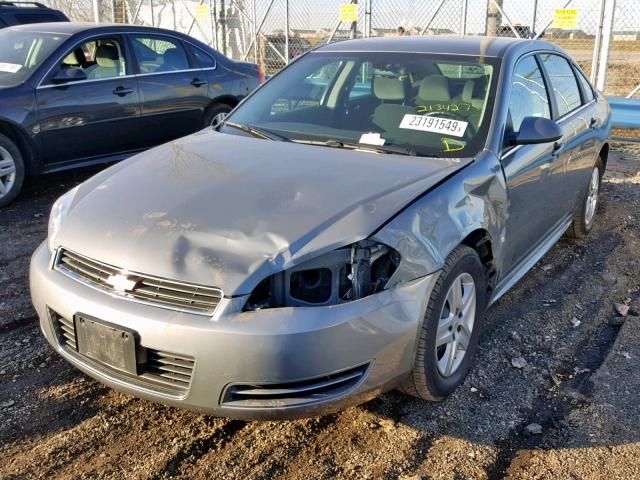 2G1WB57K691274029 - 2009 CHEVROLET IMPALA LS SILVER photo 2