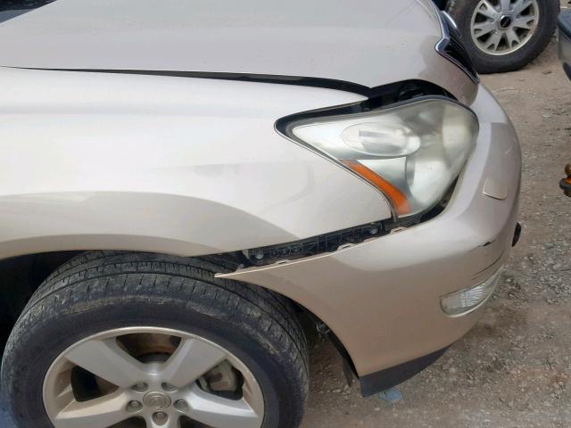2T2HA31U95C058622 - 2005 LEXUS RX 330 GOLD photo 9