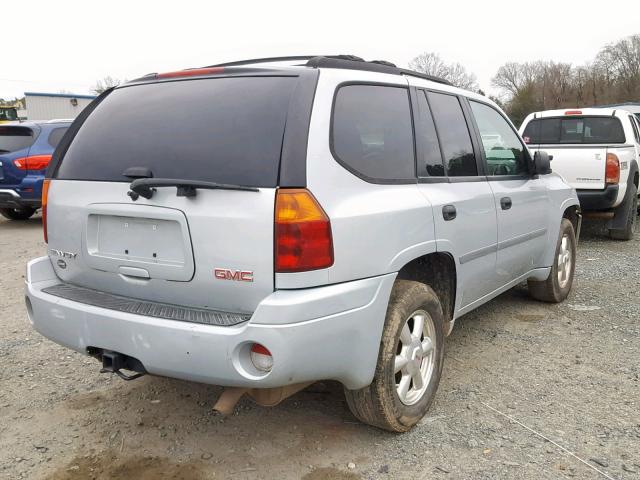 1GKDS13S572225368 - 2007 GMC ENVOY SILVER photo 4