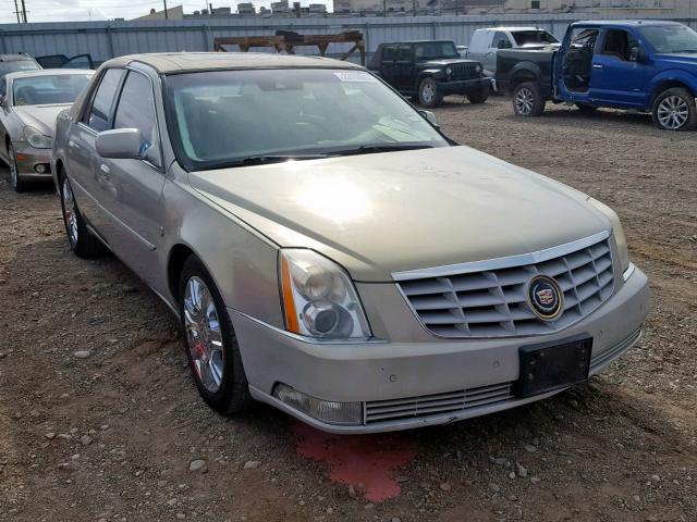 1G6KP5E90AU114070 - 2010 CADILLAC DTS PLATIN CREAM photo 1