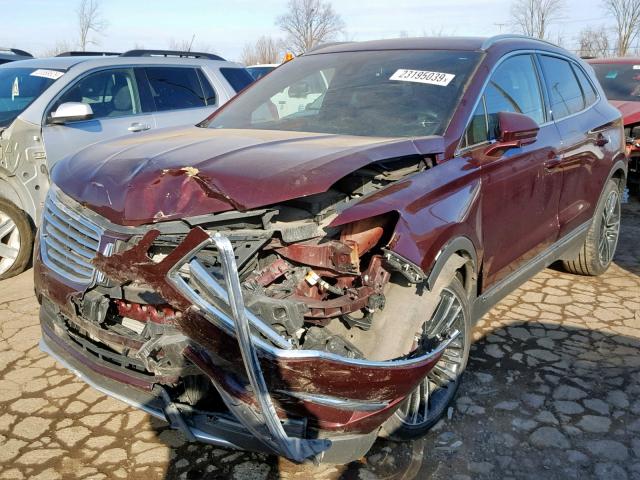 5LMTJ3DH4HUL22374 - 2017 LINCOLN MKC RESERV RED photo 2