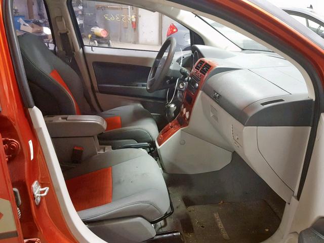 1B3HB48B67D186304 - 2007 DODGE CALIBER SX ORANGE photo 5