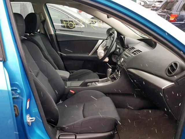 JM1BL1K62B1454271 - 2011 MAZDA 3 S BLUE photo 5