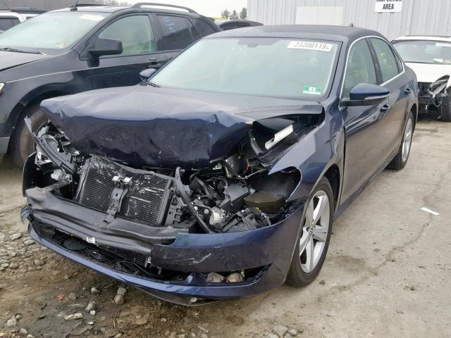 1VWBP7A33CC042085 - 2012 VOLKSWAGEN PASSAT SE BLUE photo 2