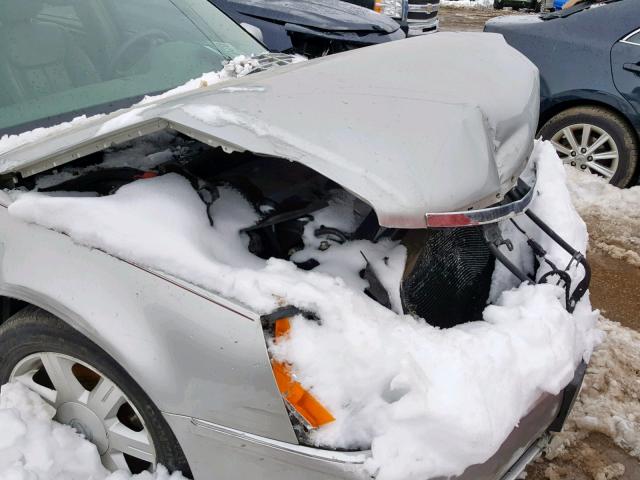 1G6KD57Y47U178716 - 2007 CADILLAC DTS SILVER photo 9