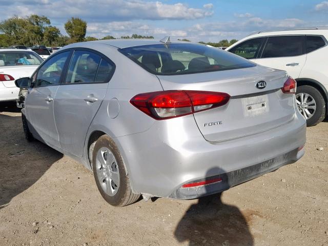3KPFK4A73JE240160 - 2018 KIA FORTE LX SILVER photo 3