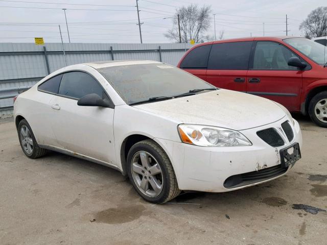 1G2ZH18N874140651 - 2007 PONTIAC G6 GT WHITE photo 1