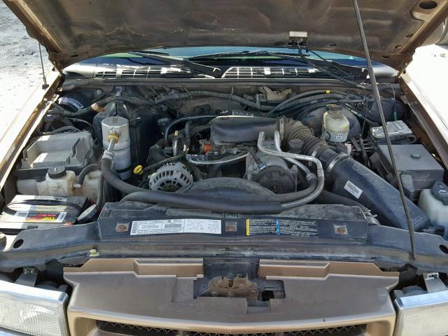 1GNDT13XX3K116572 - 2003 CHEVROLET BLAZER TAN photo 7