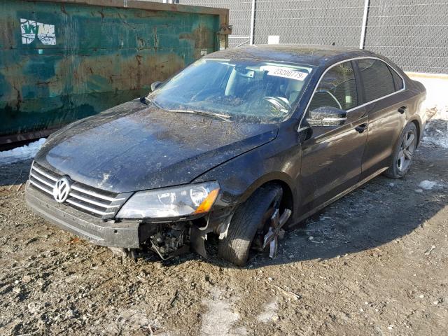 1VWBH7A32DC118748 - 2013 VOLKSWAGEN PASSAT SE BLACK photo 9