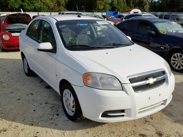 KL1TD56EX9B639951 - 2009 CHEVROLET AVEO LS WHITE photo 1