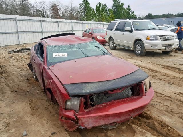 1ZVFT82H075199063 - 2007 FORD MUSTANG GT BURGUNDY photo 1