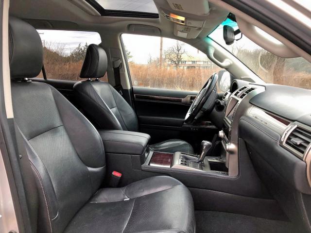 JTJBM7FX4B5022256 - 2011 LEXUS GX BASE SILVER photo 6