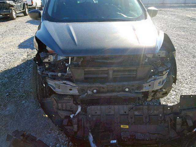 1FMCU0F7XHUA45825 - 2017 FORD ESCAPE S GRAY photo 9