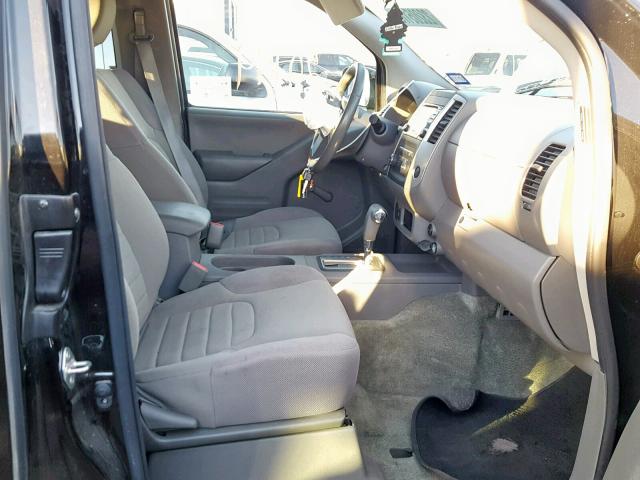 1N6BD0CT0HN768074 - 2017 NISSAN FRONTIER S BLACK photo 5