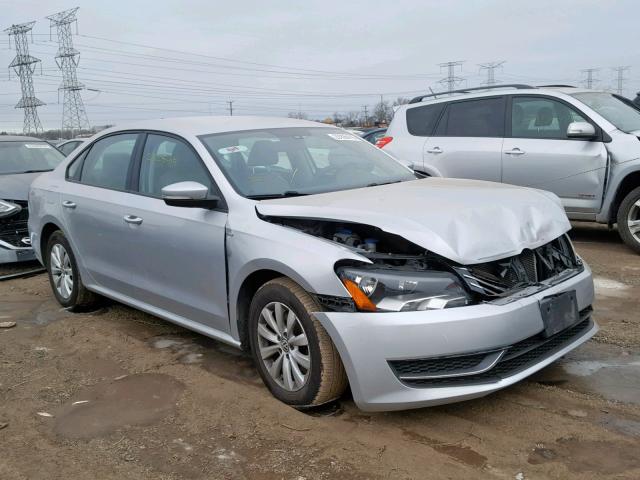 1VWAP7A38DC132569 - 2013 VOLKSWAGEN PASSAT S SILVER photo 1