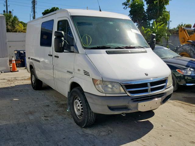 WD2PD644545667821 - 2004 MERCEDES-BENZ SPRINTER WHITE photo 1