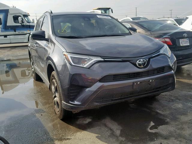 JTMZFREV6HJ130983 - 2017 TOYOTA RAV4 LE GRAY photo 1