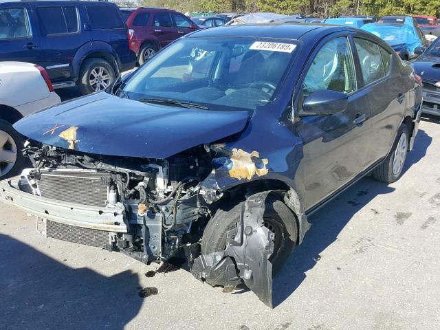 3N1CN7AP1GL905477 - 2016 NISSAN VERSA S Graphit Foto 2