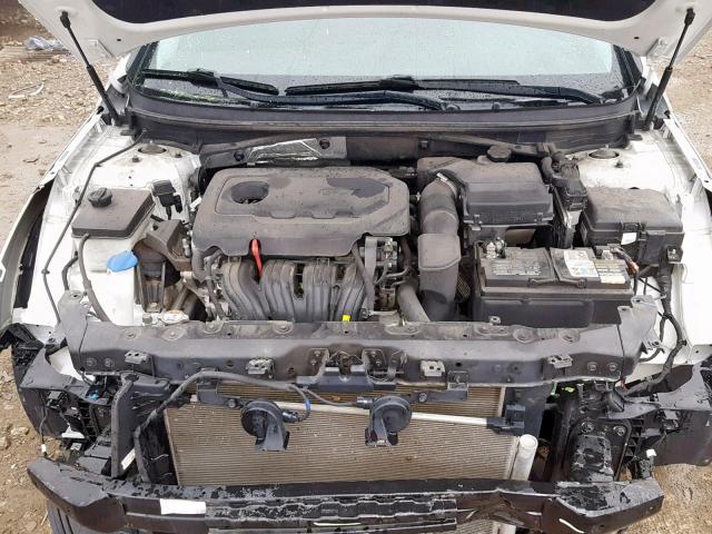 5NPE34AF5FH252703 - 2015 HYUNDAI SONATA SPO WHITE photo 7