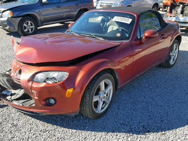 JM1NC25F060117088 - 2006 MAZDA MX-5 MIATA RED photo 2