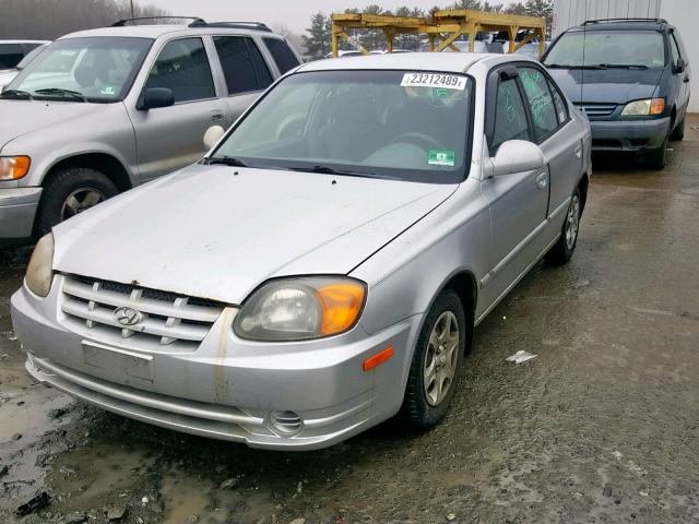 KMHCG45CX4U514080 - 2004 HYUNDAI ACCENT GL SILVER photo 2