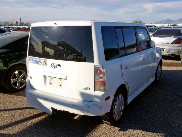 JTLKT324664111708 - 2006 TOYOTA SCION XB WHITE photo 4