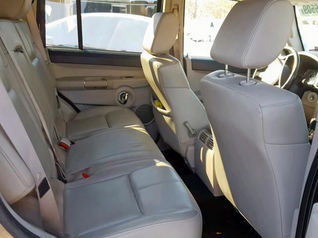 1J8HG58N66C141375 - 2006 JEEP COMMANDER BEIGE photo 6