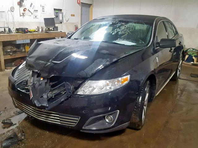 1LNHM93R29G626008 - 2009 LINCOLN MKS BLACK photo 2