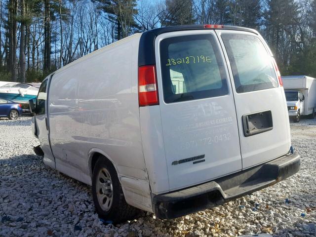 1GCSGAFX4C1132918 - 2012 CHEVROLET EXPRESS G1 WHITE photo 3