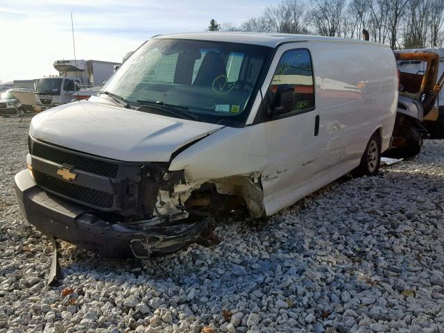 1GCSGAFX4C1132918 - 2012 CHEVROLET EXPRESS G1 WHITE photo 9