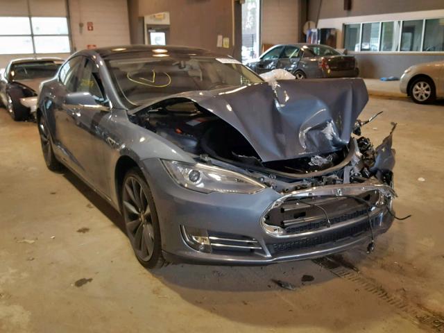 5YJSA1H18EFP36802 - 2014 TESLA MODEL S ვერცხლისფერი ფოტო 1