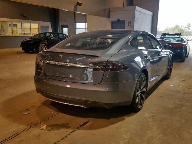 5YJSA1H18EFP36802 - 2014 TESLA MODEL S ვერცხლისფერი ფოტო 4