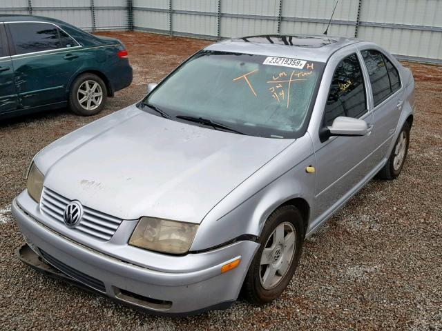 3VWSP69MX2M067375 - 2002 VOLKSWAGEN JETTA GLS SILVER photo 2