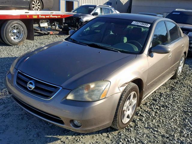 1N4AL11D53C333614 - 2003 NISSAN ALTIMA BAS GOLD photo 2