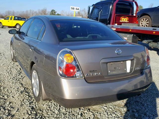 1N4AL11D53C333614 - 2003 NISSAN ALTIMA BAS GOLD photo 3