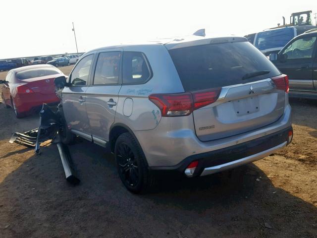 JA4AZ2A30HZ059601 - 2017 MITSUBISHI OUTLANDER SILVER photo 3