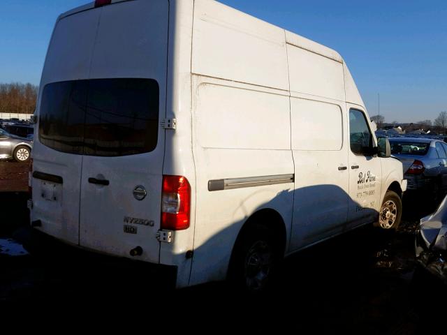 1N6BF0LY5DN102280 - 2013 NISSAN NV 2500 WHITE photo 4