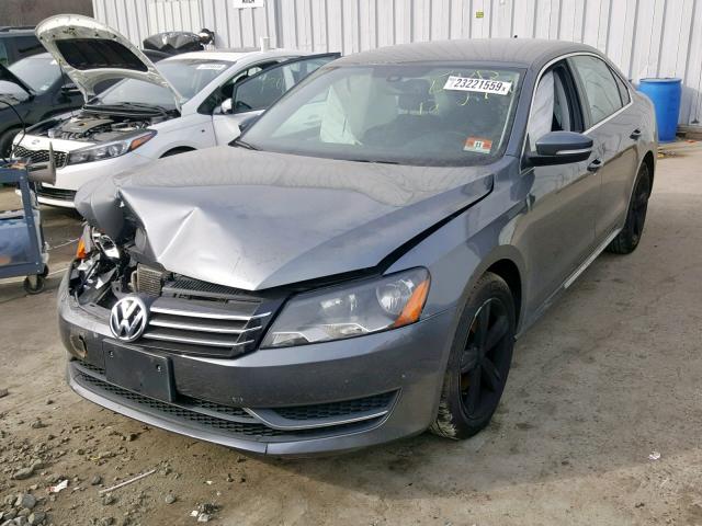 1VWBP7A30DC099460 - 2013 VOLKSWAGEN PASSAT SE GRAY photo 2