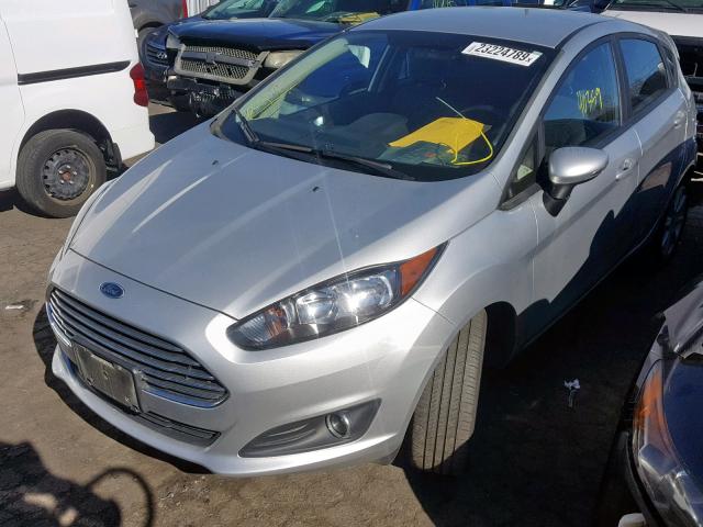 3FADP4EJ3GM170422 - 2016 FORD FIESTA SE SILVER photo 2