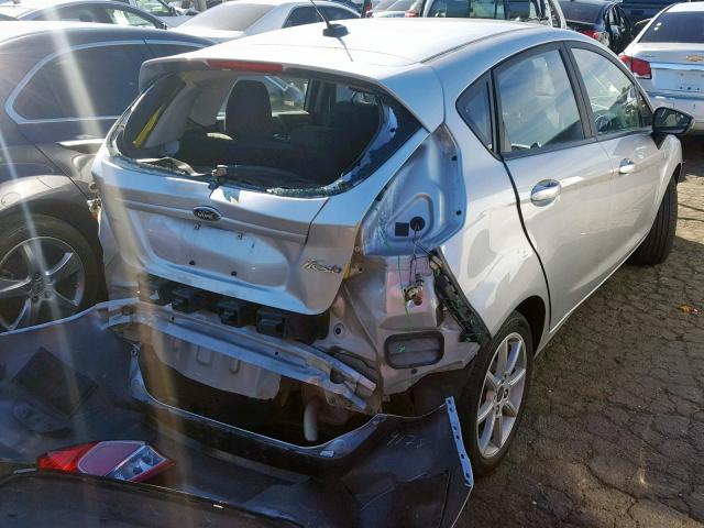 3FADP4EJ3GM170422 - 2016 FORD FIESTA SE SILVER photo 4