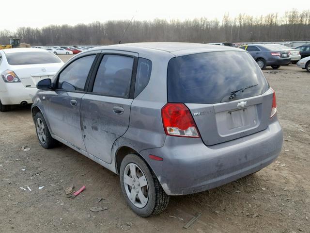 KL1TD666X6B665928 - 2006 CHEVROLET AVEO BASE ნაცრისფერი ფოტო 3