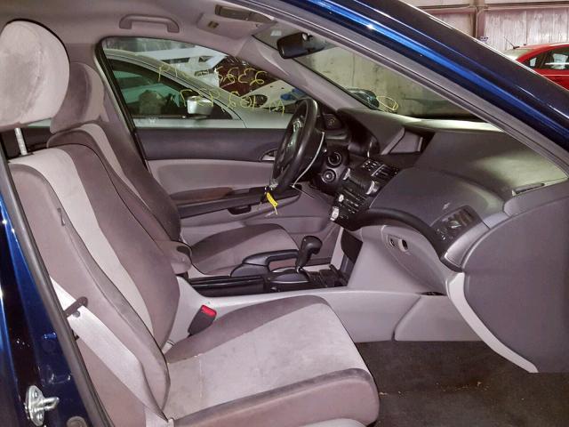 1HGCP2F4XAA161192 - 2010 HONDA ACCORD LXP BLUE photo 5