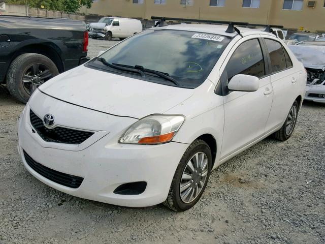 JTDBT903191326525 - 2009 TOYOTA YARIS WHITE photo 2